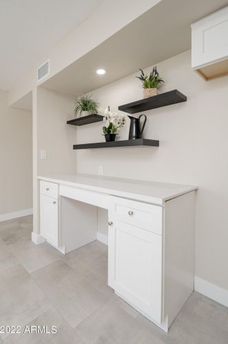 3824 Carol Ave, Phoenix AZ 85021-2091 exterior