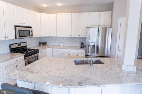 150 Daylesford Blvd, Berwyn PA 19312-2525 exterior