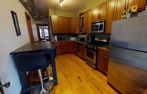 2145 Thomas St, Chicago IL 60622-3515 exterior