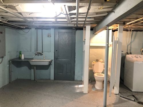 113 Main St, Manor PA 15665-9755 exterior