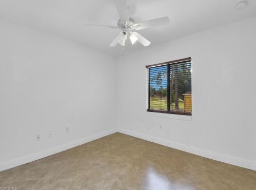 2370 8 Ave, Naples FL 34120-4917 exterior