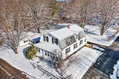 162 River St, Killingly, CT 06239-2625