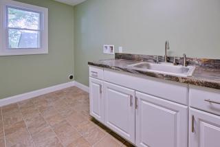 1680 Beverly Hills Dr, Cleveland OH  44117-1980 exterior