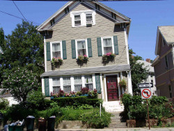 39 Jefferson St, Newton, MA 02458-1742