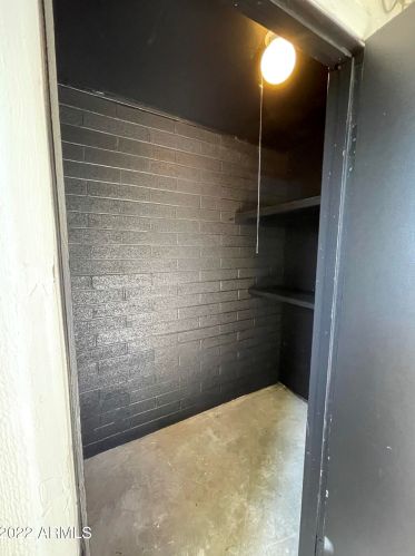 8441 34th Ave, Phoenix AZ 85053-6628 exterior