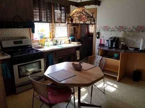 6243 Kolin Ave, Chicago IL 60629-5030 exterior