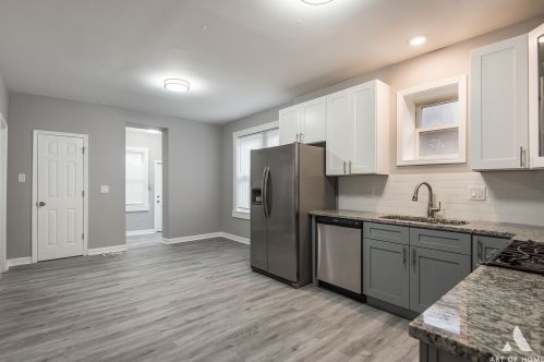 6917 Maplewood Ave, Chicago IL 60622-2857 exterior