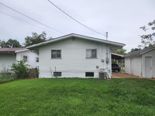 10405 Hobkirk Dr, Saint Louis MO 63137-3748 exterior