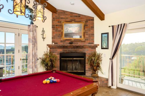 35025 Linda Rosea Rd, Temecula CA 92592-9529 exterior