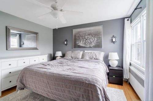 35 Harley Rd, Milford CT 06460-3725 exterior