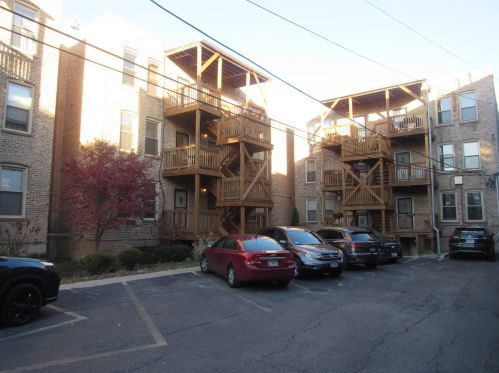 1323 Marquette Rd, Chicago IL  60637-4418 exterior