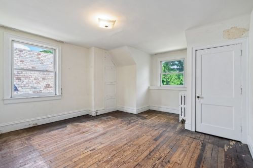 1675 Beechwood Blvd, Pittsburgh PA 15217-1713 exterior