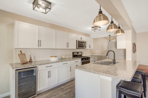 8706 134 St, Saint Paul MN 55124-7232 exterior