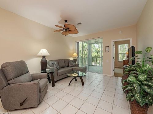 8259 Parkstone Pl, Naples, FL 34120-0651