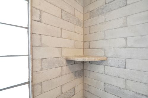 1638 Howard Ave, Milwaukee WI 53221-1928 exterior