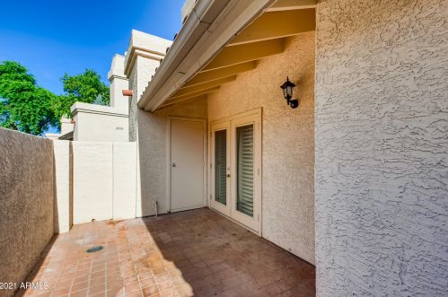 2019 Lemon Tree Pl, Chandler AZ  85224-2544 exterior