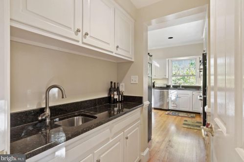 3711 Ingomar St, Washington DC 20015-1819 exterior