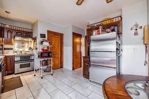 169 Westminster St, Springfield MA 01109-3923 exterior