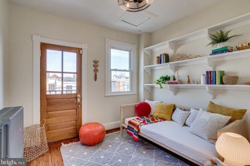 1312 Emerald St, Washington DC 20002-5431 exterior