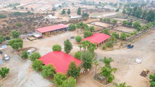 19030 Santa Rosa Mine Rd, Perris CA 92570-7769 exterior