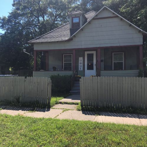 3225 Peck St, Meskegon MI 49444-2969 exterior