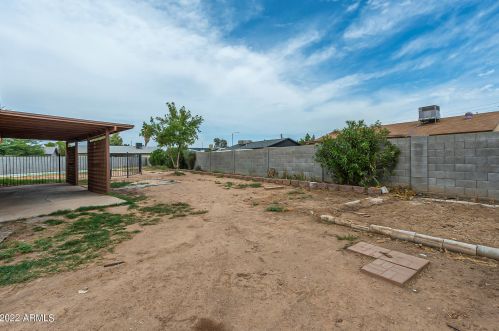 18025 31st Dr, Phoenix AZ  85053-1601 exterior