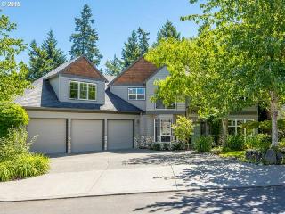 13434 Ascension Dr, Portland OR  97223-5679 exterior