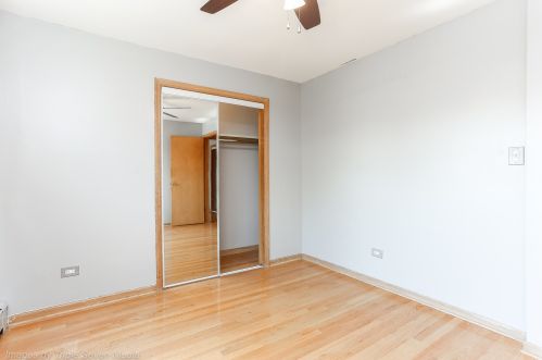 9129 Trumbull Ave, Chicago IL 60655-2507 exterior