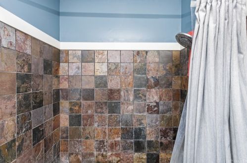 1412 Naples Pl, Fullerton CA  92833-4432 exterior