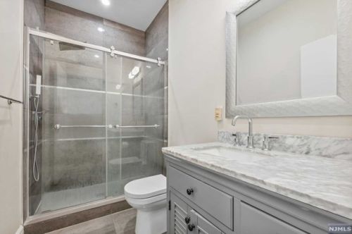 177 Orchard Rd, Demarest NJ  07627-1715 exterior