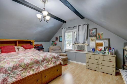 2106 34, Milwaukee WI 53215-2301 exterior