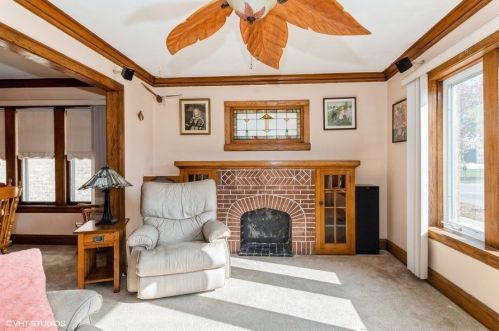 6108 Cornelia Ave, Chicago, IL 60634-4117