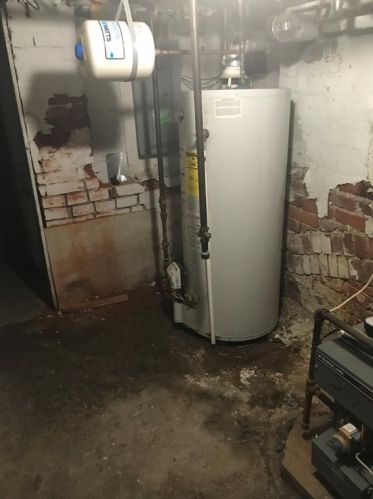 131 Bausman St, Pittsburgh PA 15210-2007 exterior