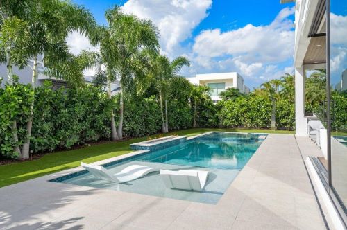 396 2nd St, Boca Raton FL  33432-4004 exterior