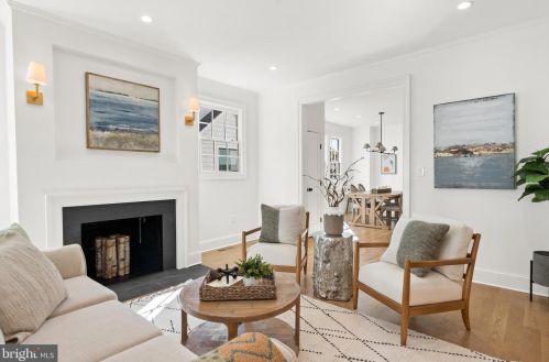 4420 Fessenden St, Washington DC  20016-4054 exterior