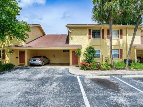 7509 Fragancia Ct, Tampa, FL 33615-2418