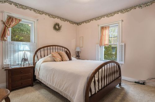 2185 Moon St, Meskegon MI 49441-1551 exterior