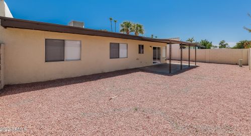 3132 Clinton St, Phoenix AZ  85029-4234 exterior