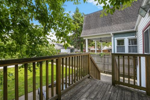 5223 Leamington Ave, Chicago IL 60651-2922 exterior