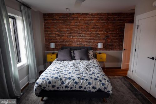 814 49 St, Philadelphia PA 19139-1708 exterior