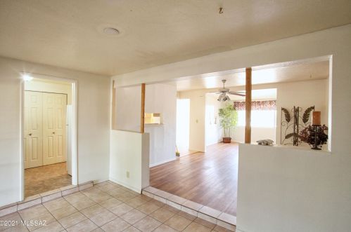 8116 Beverly St, Tucson AZ 85710-5930 exterior