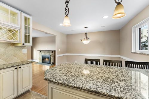 513 Pat Hvn Dr, Pittsburgh PA 15243-1739 exterior