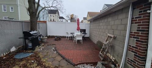 873 Atwells Ave, Providence RI 02903-1456 exterior