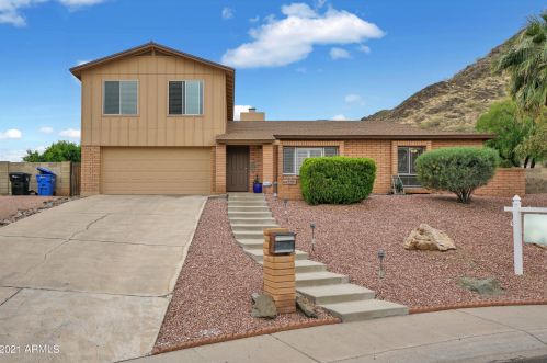 2201 Cortez St, Phoenix AZ  85029-3638 exterior