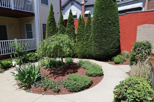 58 Sutton St, Providence, RI 02903-1494