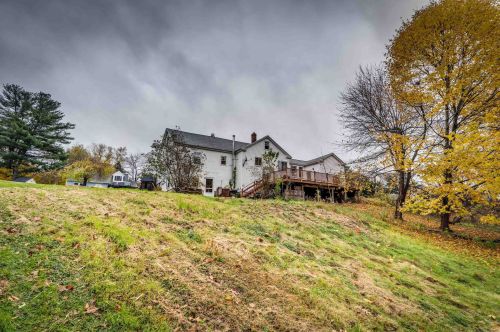 128 Grv St, Dover NH 03820-2990 exterior