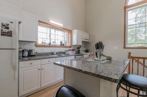 1179 Washington Ave, Portland ME 04103-2042 exterior