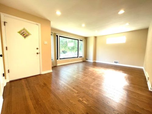 3600 69th Pl, Chicago IL  60629-4243 exterior