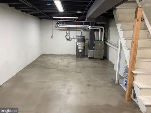 2829 Cantrell St, Philadelphia PA 19145-2412 exterior