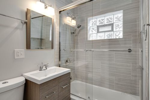 2832 Natchez Ave, Chicago IL  60634-4950 exterior